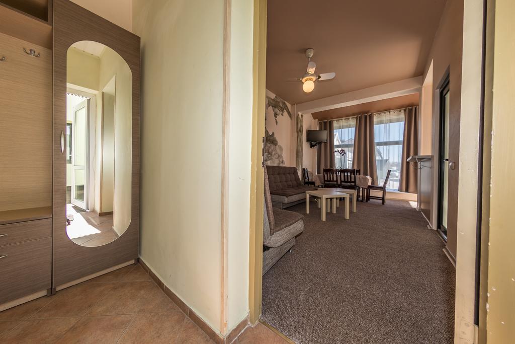 Hotel Medziotoju Kiemelis à Palanga Extérieur photo